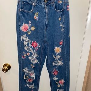 American Eagle Floral Mom Jeans